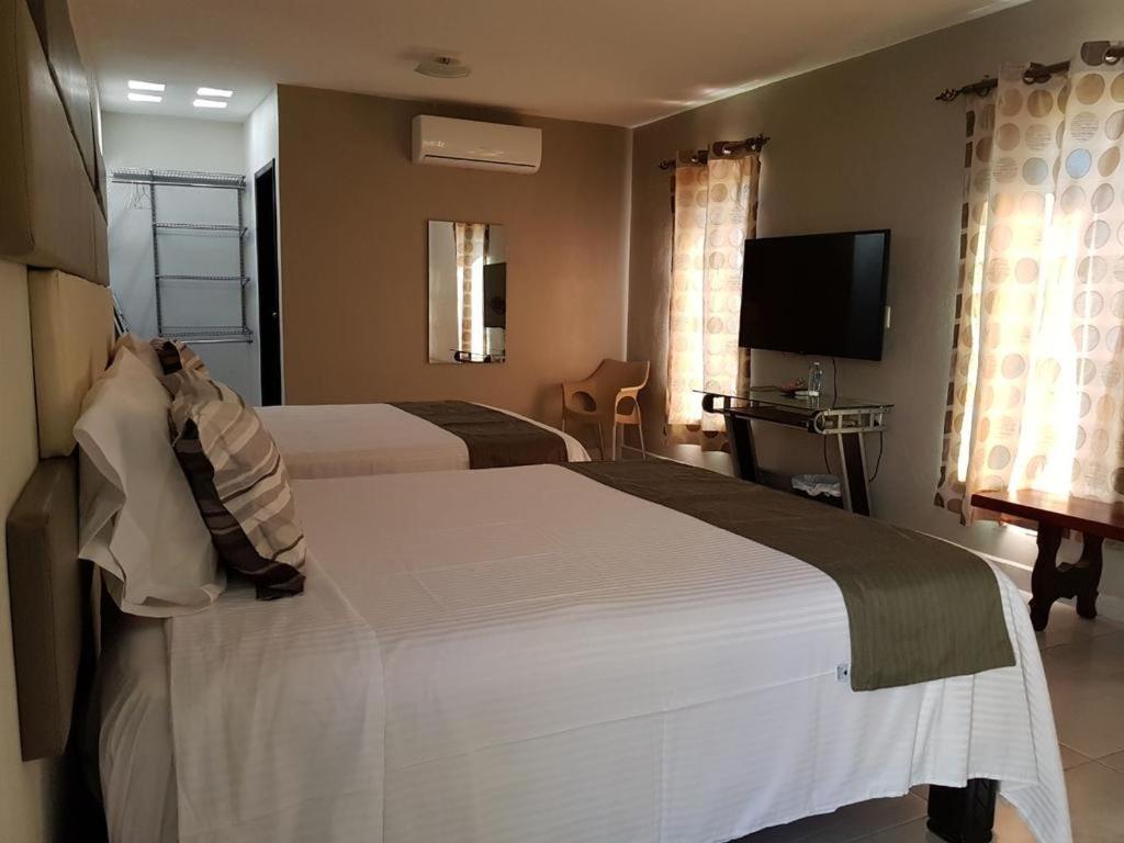Garden Suites Tonala מראה חיצוני תמונה